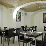 Rixwell Centra Hotel