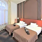 호텔 Rixwell Centra 4*