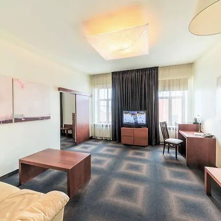 Rixwell Centra 4*