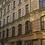 Rixwell Centra 4*
