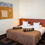 Rixwell Centra 4*