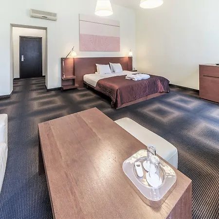 Rixwell Centra 4* ריגה