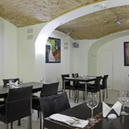 Rixwell Centra מלון 4*