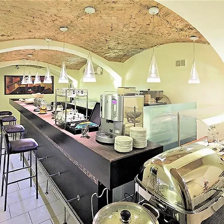 מלון Rixwell Centra